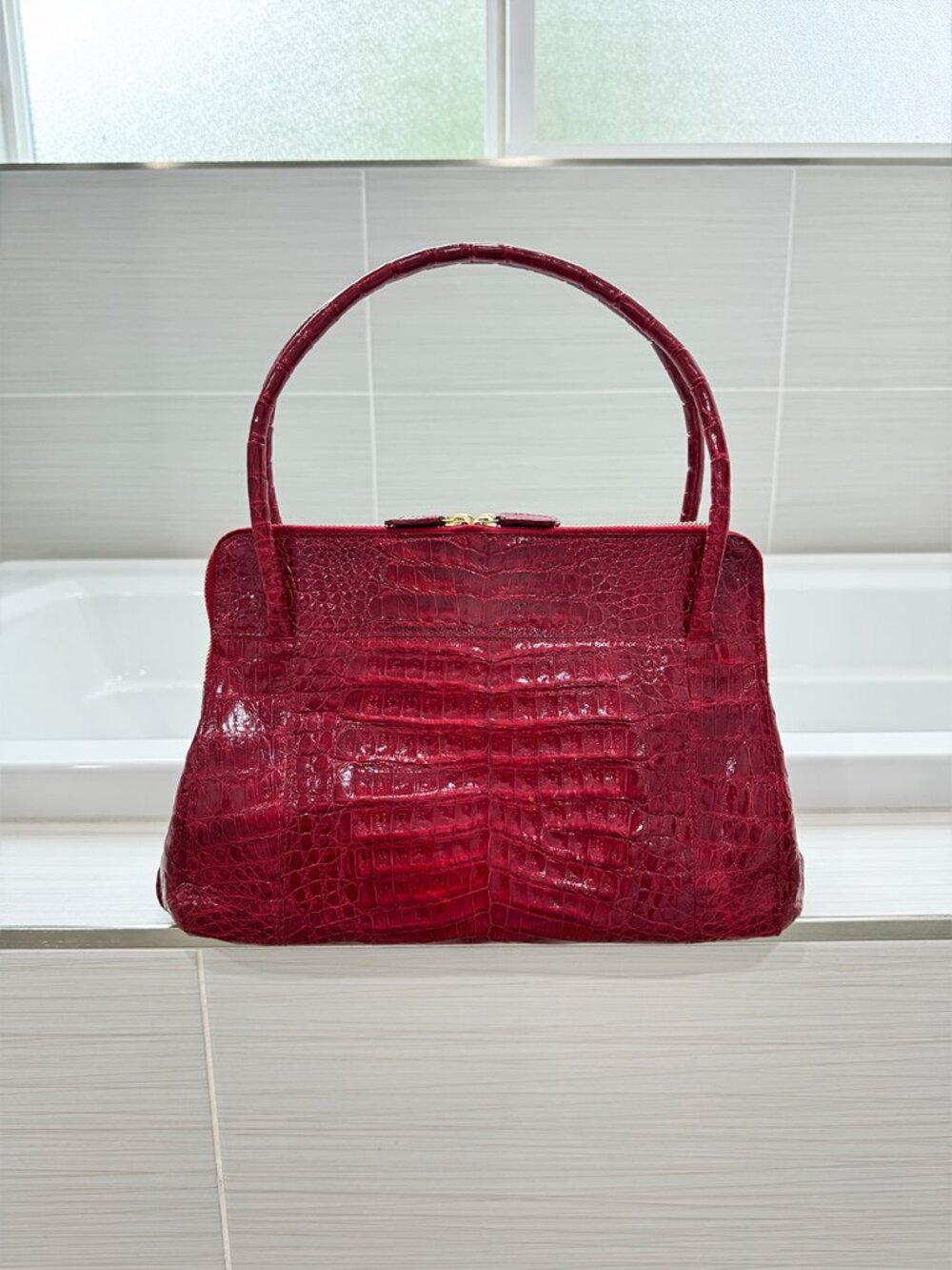 Like New Nancy Gonzalez Linda Medium Red Croc Satchel Top Handle Bag - Picture 2 of 15
